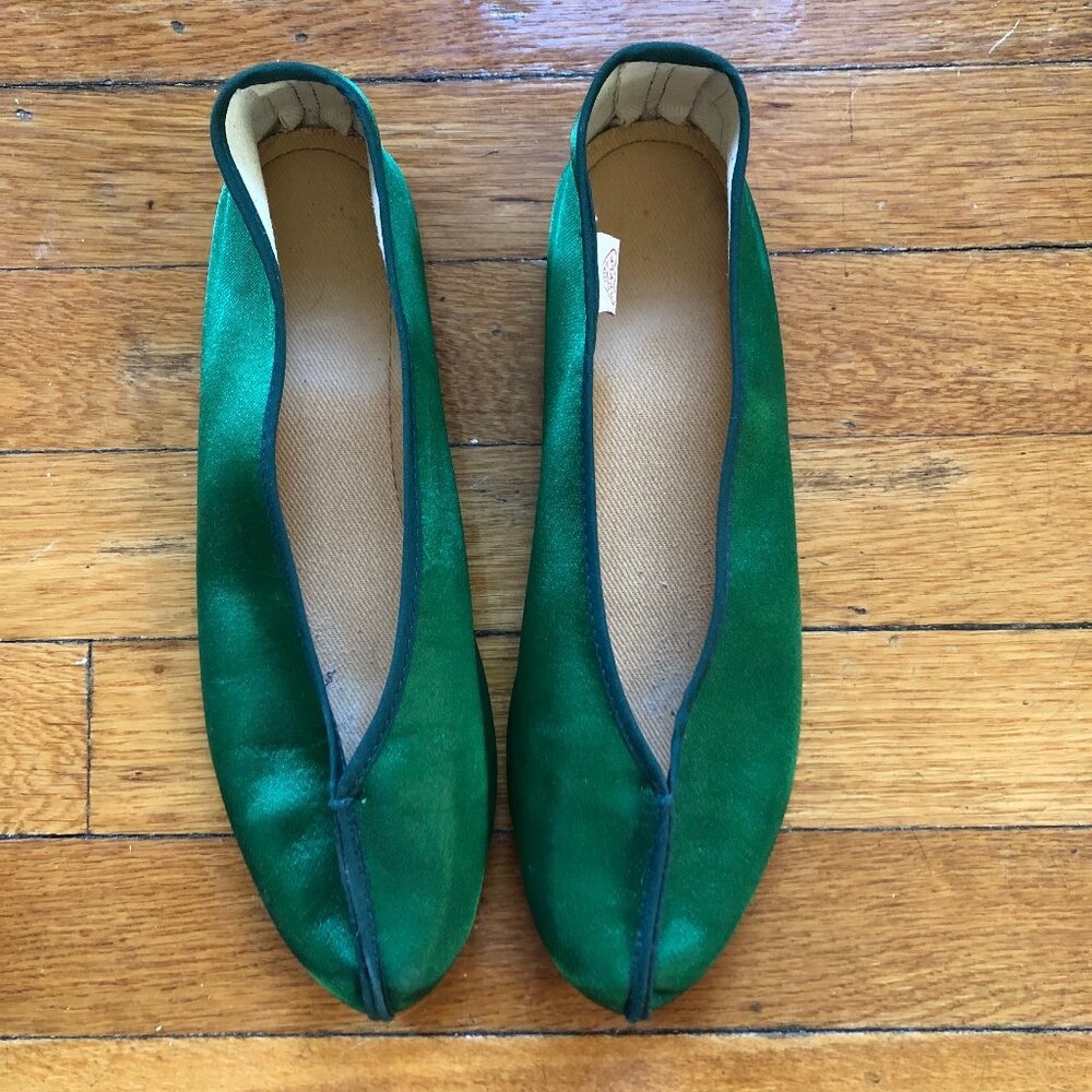 Wax Apple theater shoes
